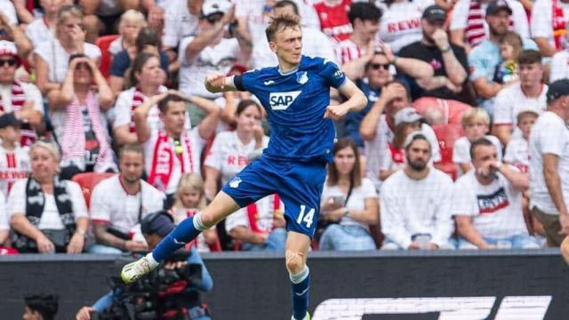 星空体育app-【观察】马克西米利安·拜尔，德甲新赛季最亮眼新星